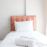Scenic & Trendy Studio Apartment At Gateway Pasteur By Travelio